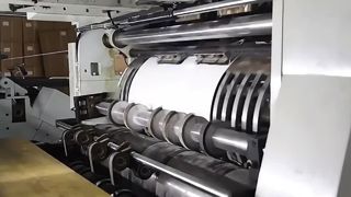 Produkcja niestandardowych toreb papierowych Kraft | Fabryka toreb papierowych z skręconym uchwytem i płaskim uchwytem