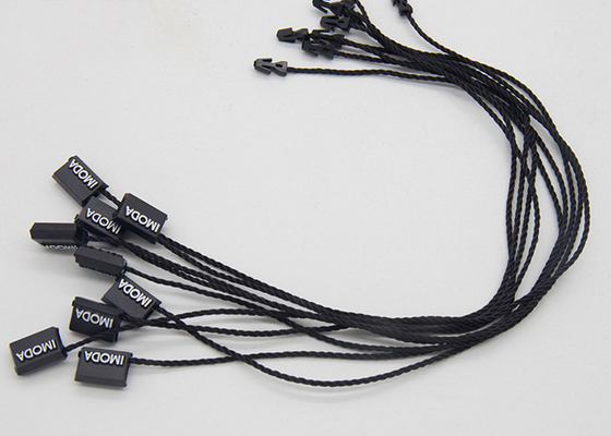 kupować Niestandardowe logo z białej folii Czarne plastikowe zawieszki Małe plastikowe zawieszki Sznurek z jednym końcem online manufacture