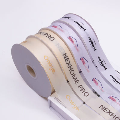 kupować Custom Luxury Wide Satin Ribbon With Logo Printing For Gift Wrapping Packaging & Events (przeznaczona luksusowa szeroka satynowa wstążka z drukiem logo do pakowania prezentów i imprez) online manufacture