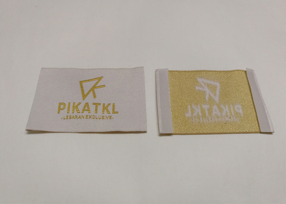 kupować Spersonalizowane szycie tkane metki etykietowe Materiał przędzy poliestrowej / bawełnianej na odzież online manufacture